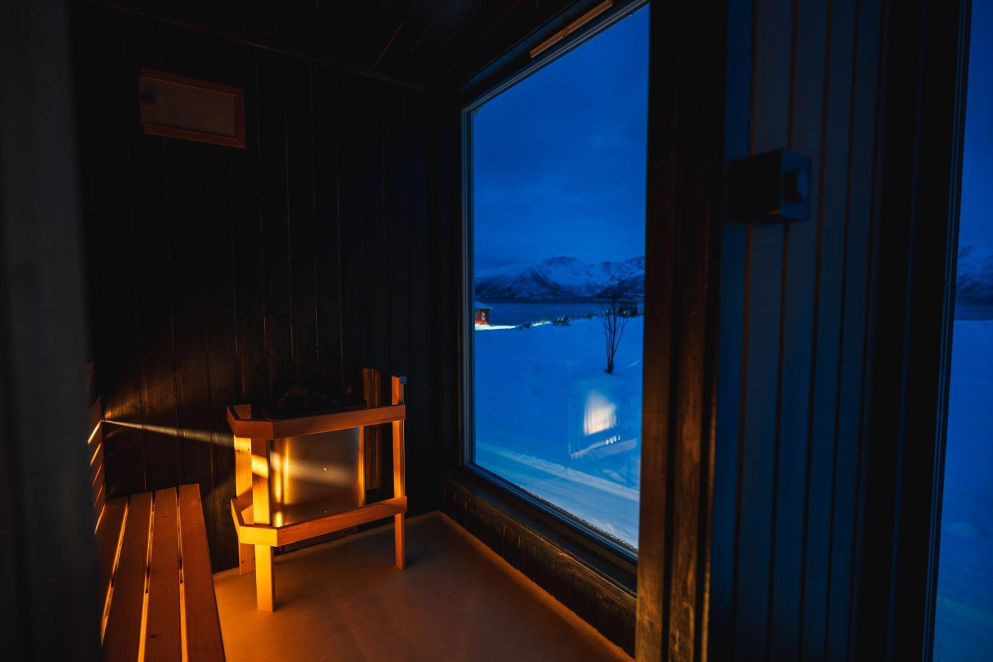 Aera - Glass Cabins Tromso Ngoại thất bức ảnh